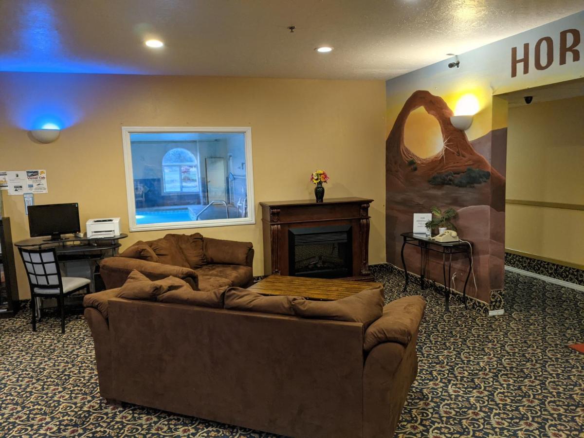 ורנל Horizon Hotel מראה חיצוני תמונה