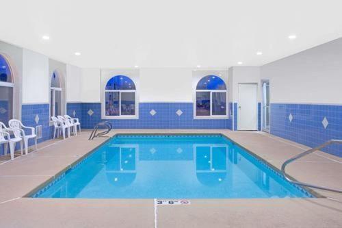 ורנל Horizon Hotel מראה חיצוני תמונה