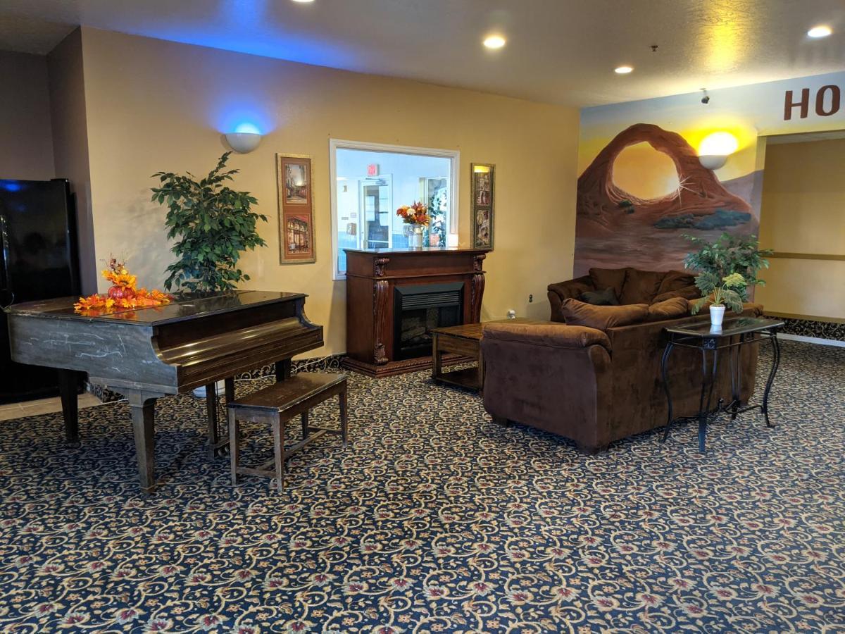 ורנל Horizon Hotel מראה חיצוני תמונה