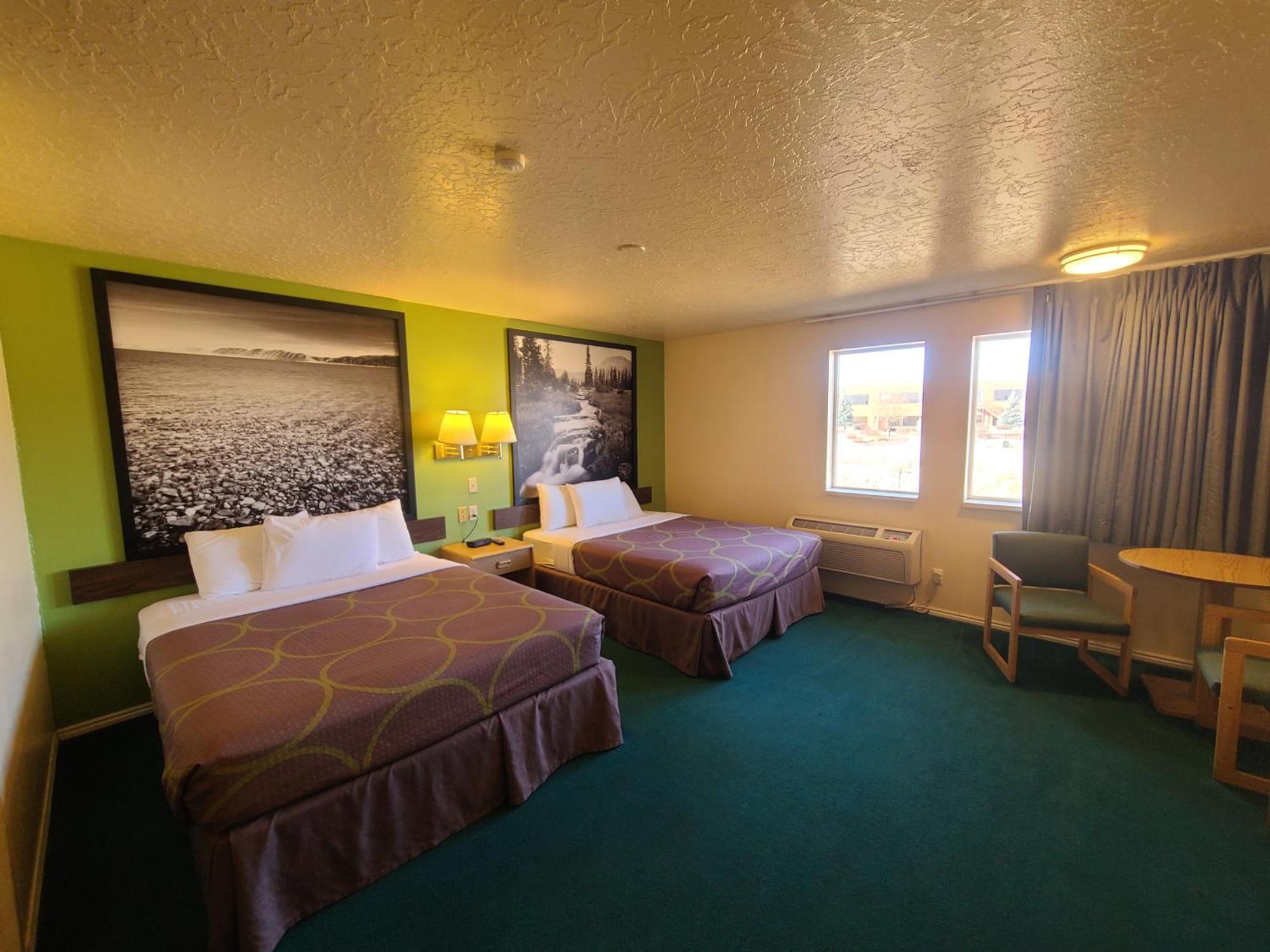ורנל Horizon Hotel מראה חיצוני תמונה