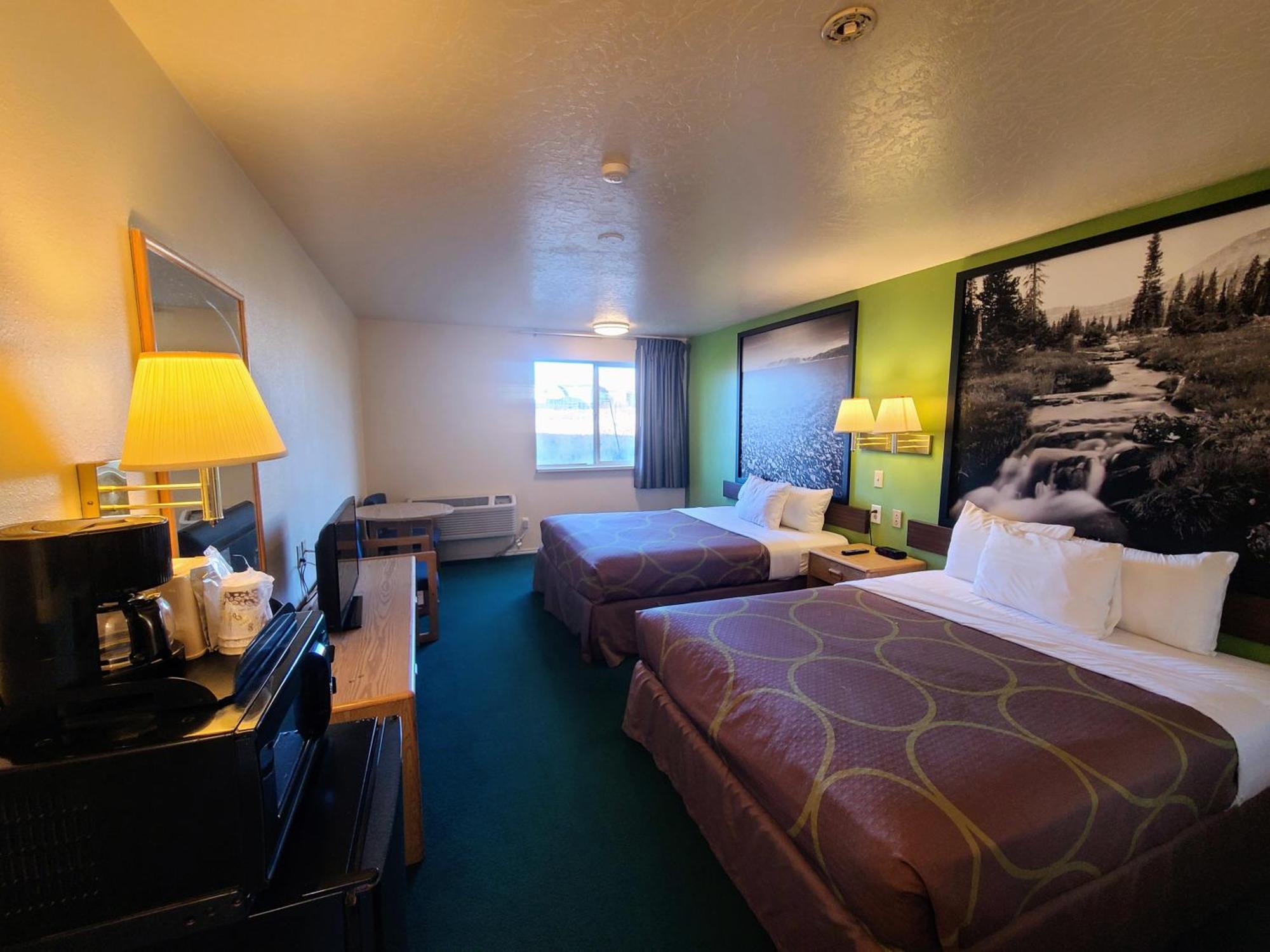 ורנל Horizon Hotel מראה חיצוני תמונה